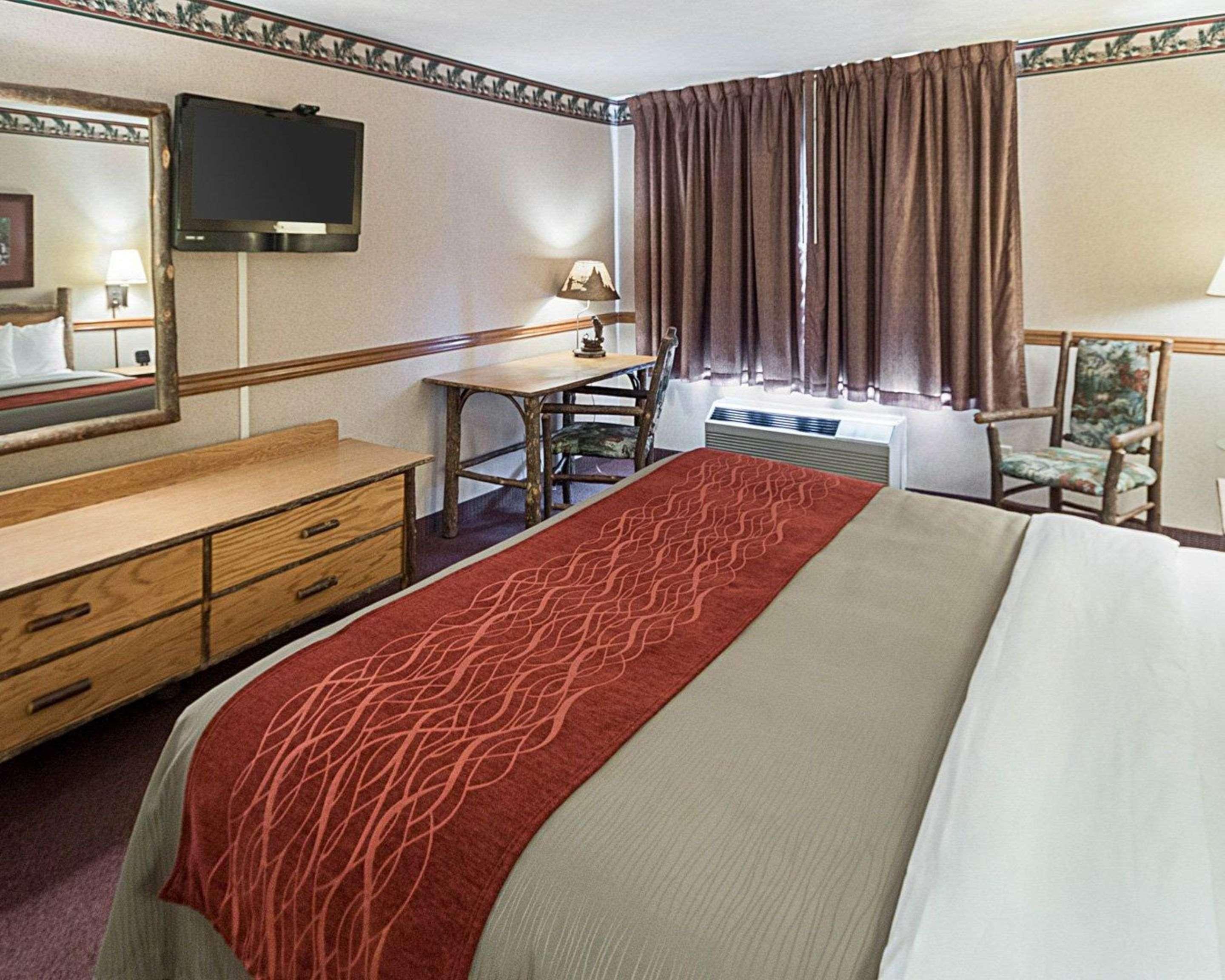 Quality Inn & Suites Big Stone Gap Ngoại thất bức ảnh