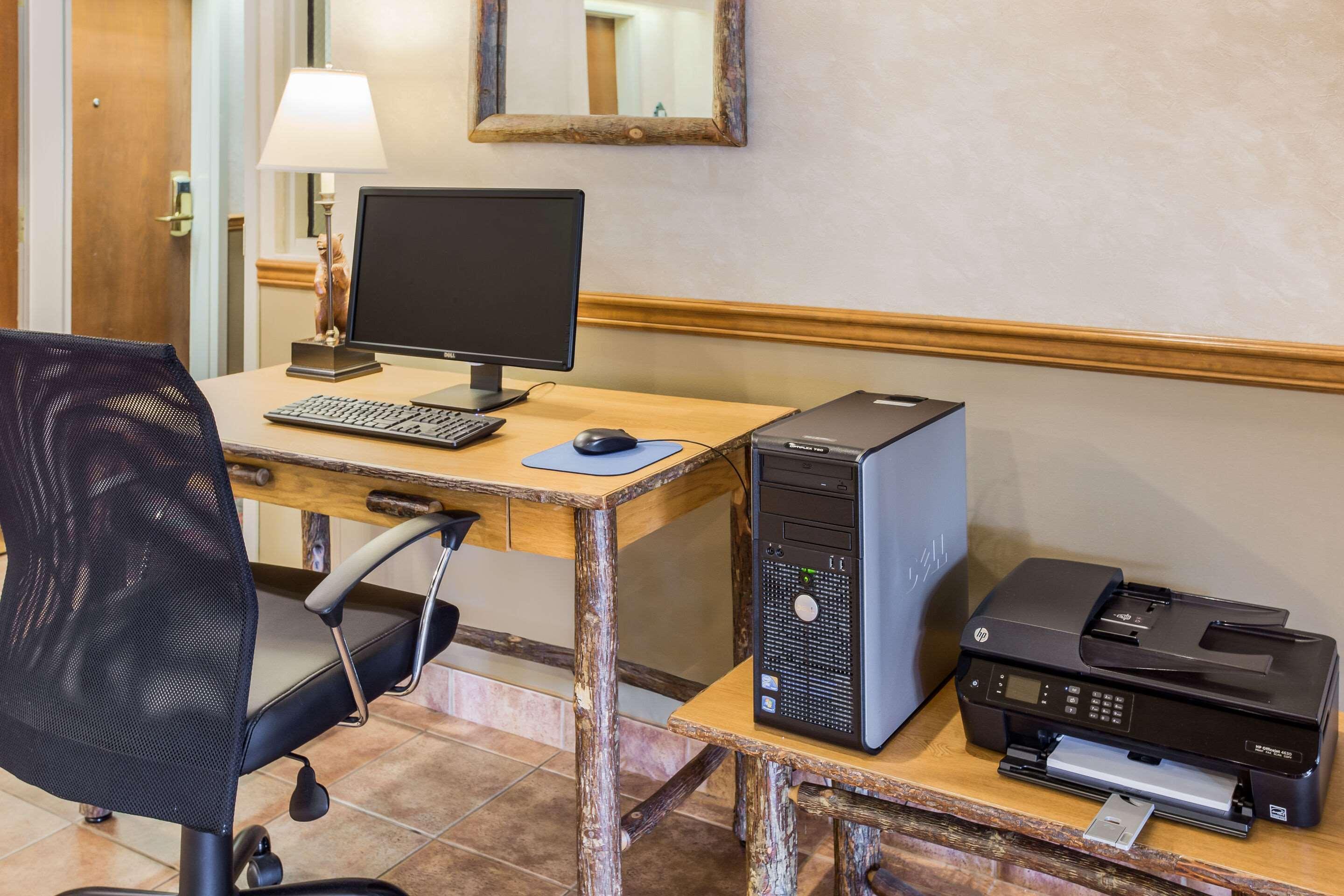 Quality Inn & Suites Big Stone Gap Ngoại thất bức ảnh